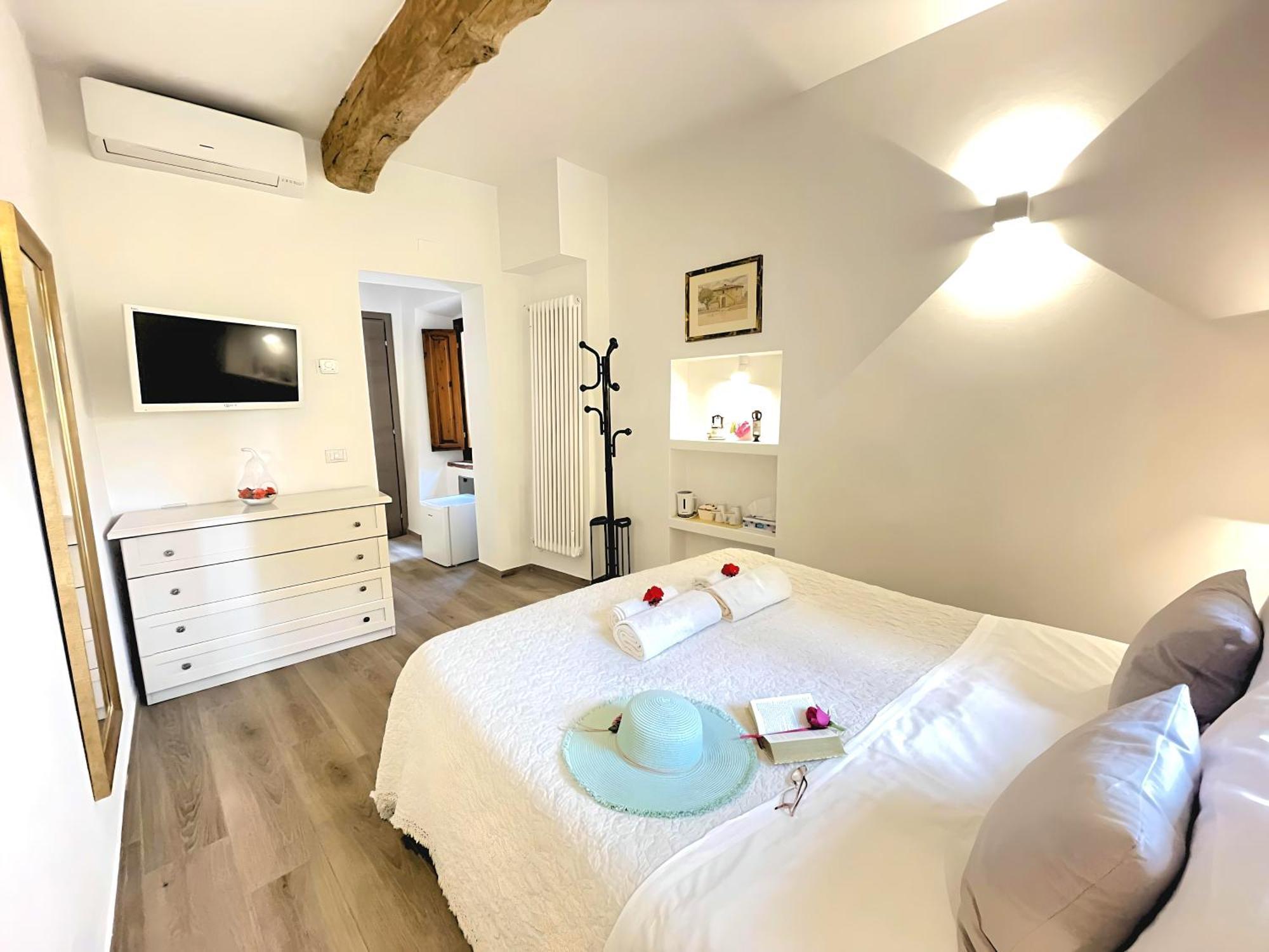 Hotel La Casa Di Ines San Gimignano Esterno foto